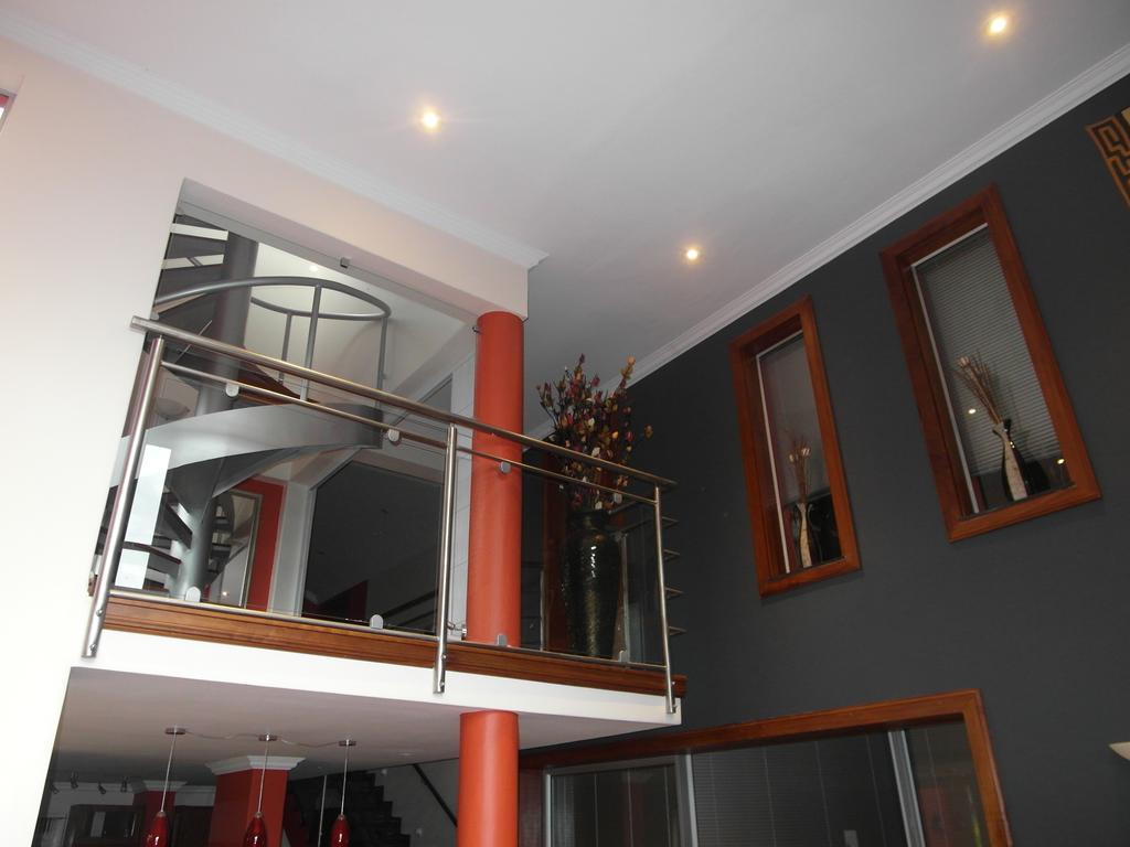 Red Square Home Pretoria-Noord Kültér fotó